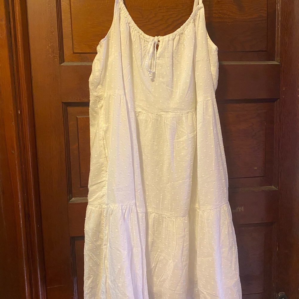 Small white Old Navy dress